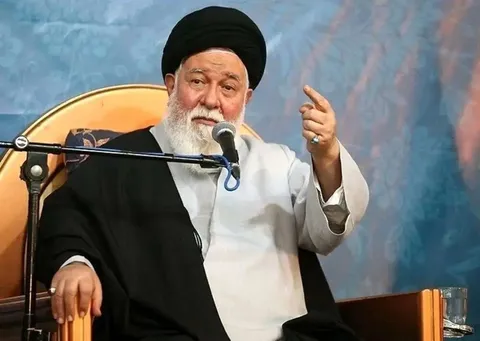 قدردانی علم الهدی محارب خواندن ترامپ