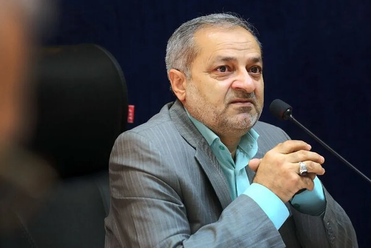 صندوق ذخیره فرهنگیان باید از بنگاه‌داری خارج شود