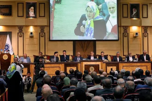 ویدیویی پربازدید از فرزند مسعود پزشکیان در حال کشاورزی!