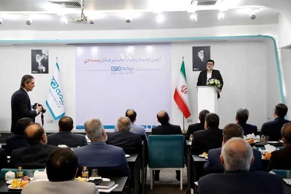 مدیرعامل جدید شرکت بیمه دی معرفی شد
