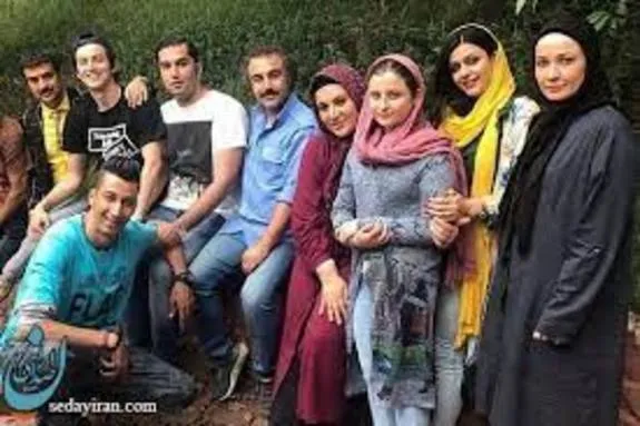 هومن حاج عبداللهی به حواشی سارا و نیکا واکنش نشان داد
