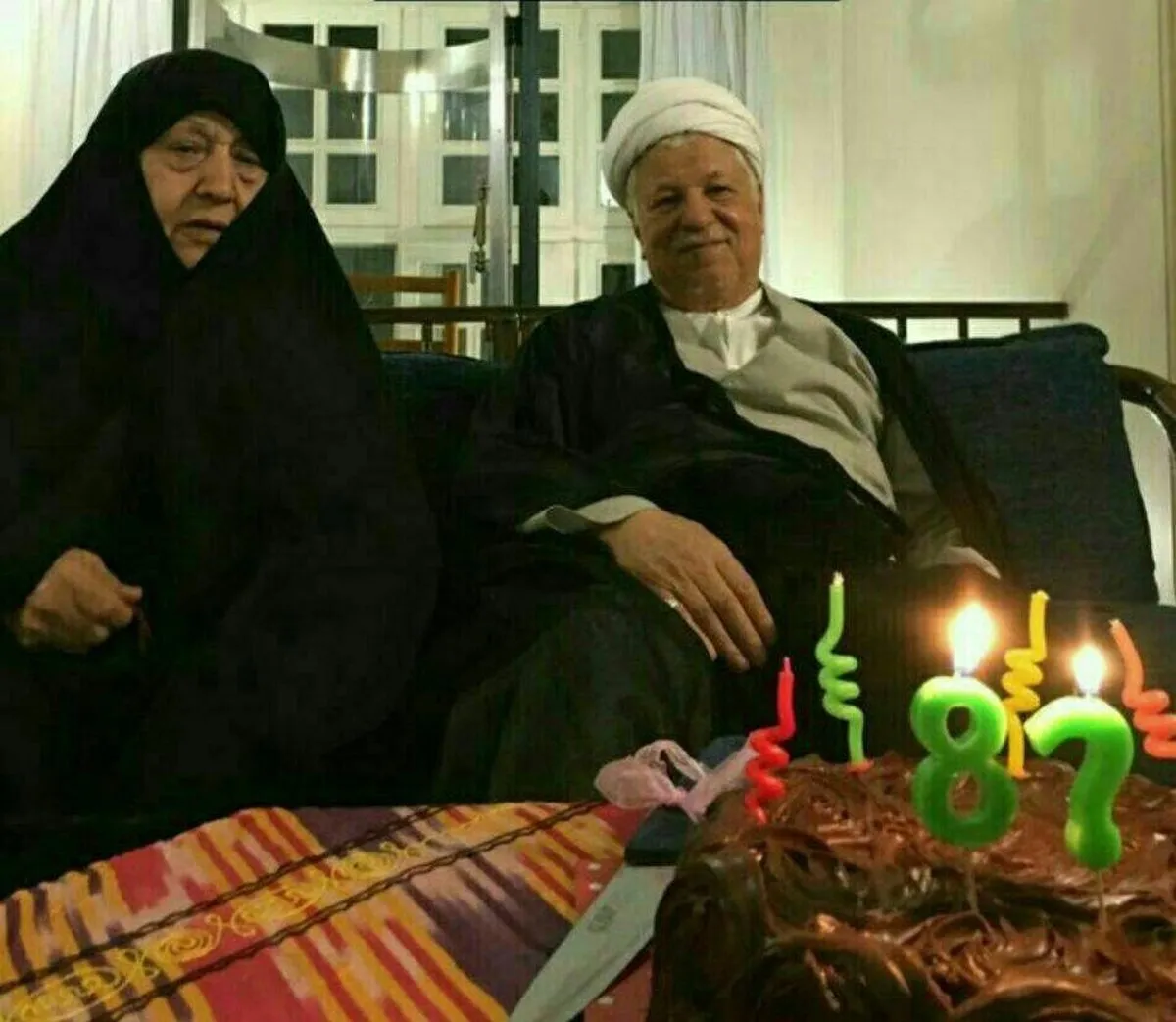 آخرین جشن تولد آیت‌الله هاشمی کنار همسرش