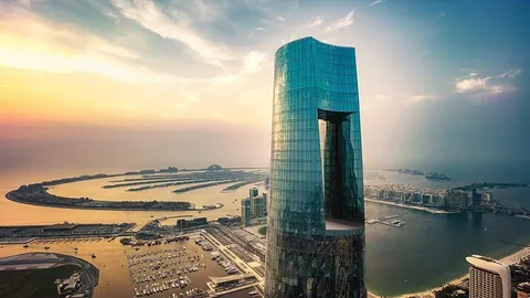 بلندترین هتل جهان در دبی افتتاح شد