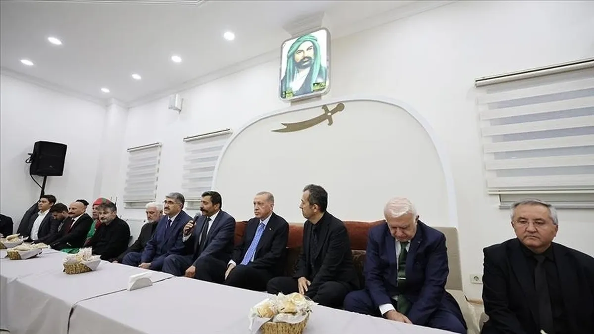 حضور اردوغان در مراسم افطار محرم