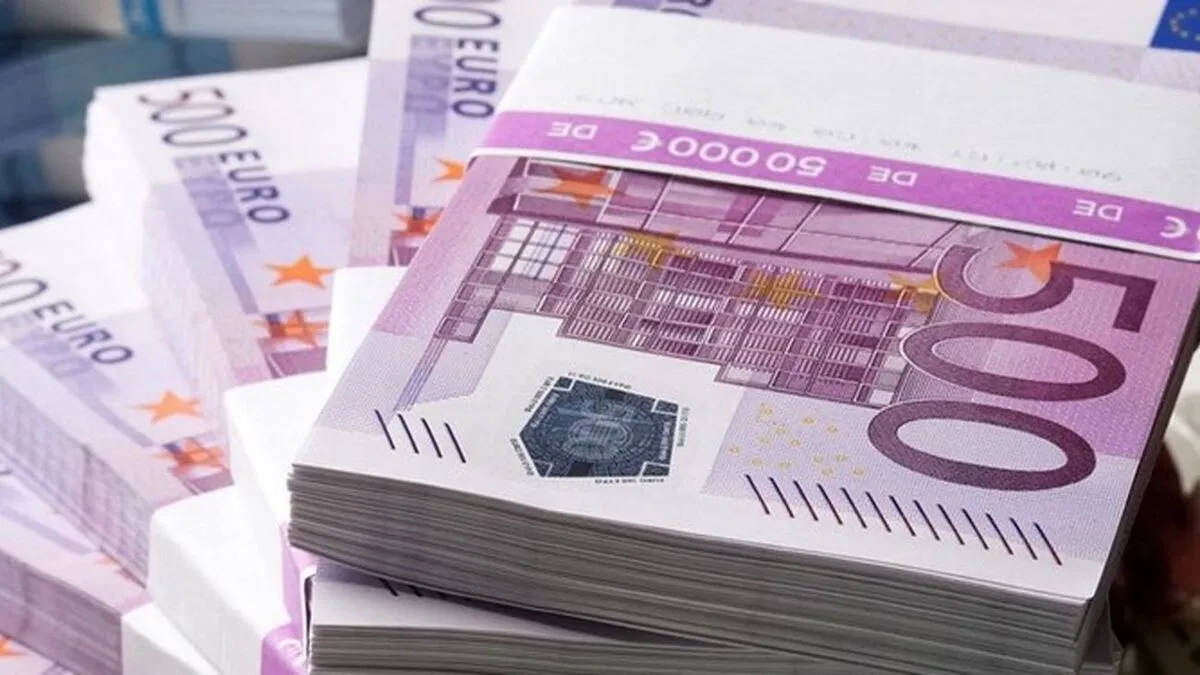 پیش‌بینی کاهش قیمت دلار در روز‌های آینده