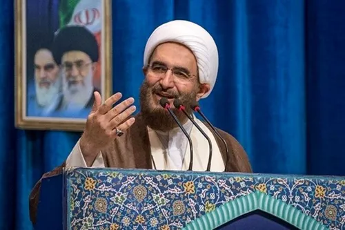 حاج&zwnj;علی&zwnj;اکبری: امیدواریم رئیس&zwnj;جمهور پای عهد خود بماند