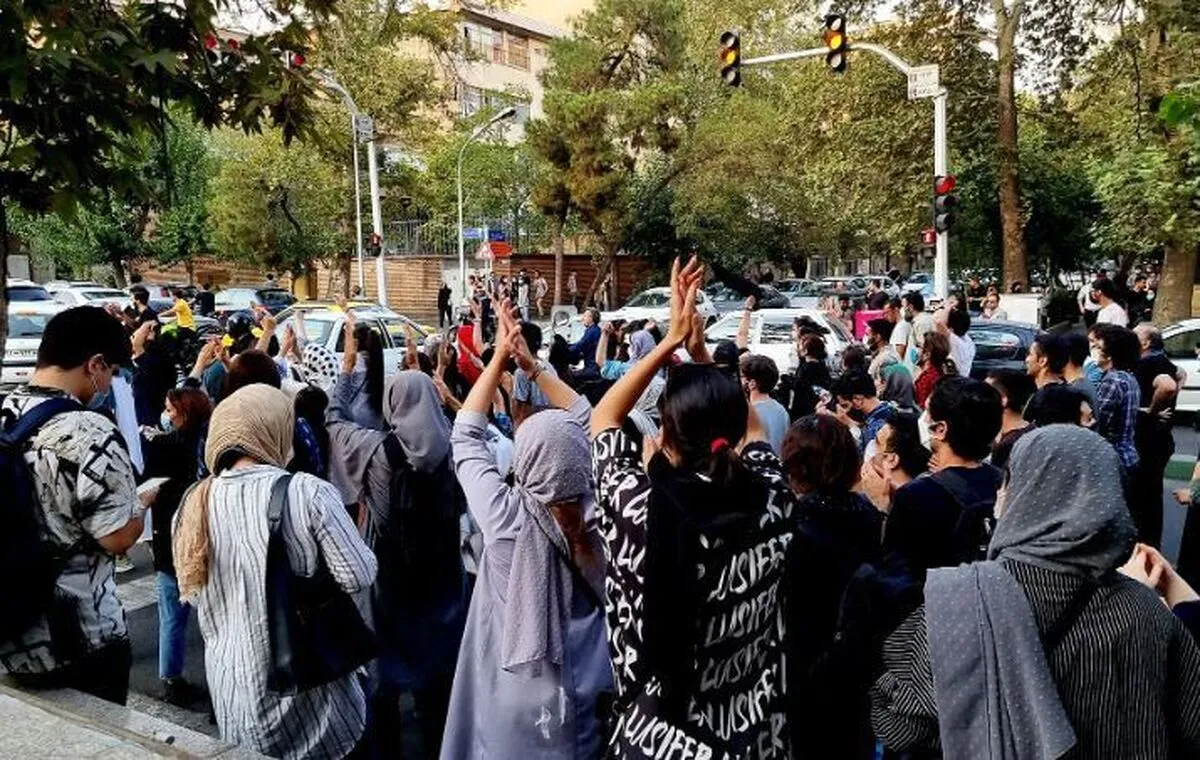 اعتراض کسبه تهران به نوسانات ارز