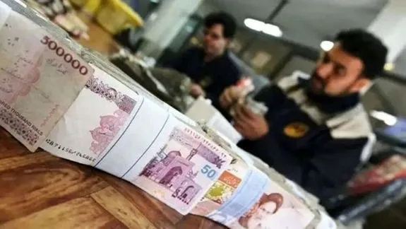 معوقات عقب مانده کارگران تا پایان هفته واریز می‌شود