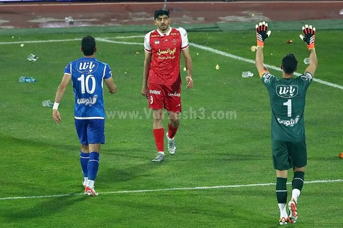 ابلاغیه ۴۸ ساعته انضباطی به پرسپولیس و استقلال!