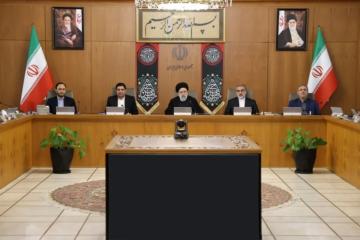 ۲ ماموریت مهم رئیسی به بانک مرکزی و وزارت اقتصاد