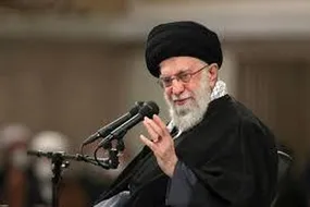 رهبر انقلاب: مردم عزیزمان امروز بهترین را انتخاب کنند