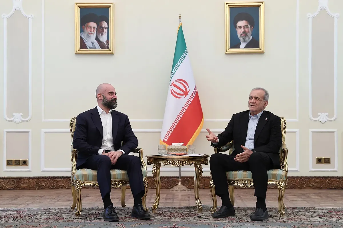 دیدار مسعود پزشکیان با رئیس اتحادیه میهنی کردستان عراق