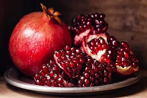 بهترین طریقه مصرف طبی انار