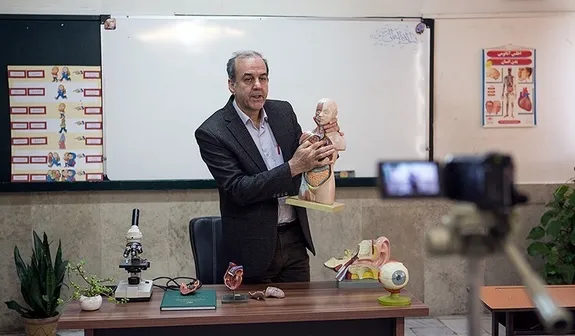 احکام رتبه‌بندی معلمان بازنشسته سال ۱۴۰۰ چه زمانی صادر می‌شود؟
