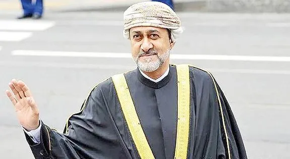 سلطان عمان وارد تهران شد