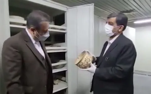 اقدام عجیب عزت‌الله ضرغامی + فیلم
