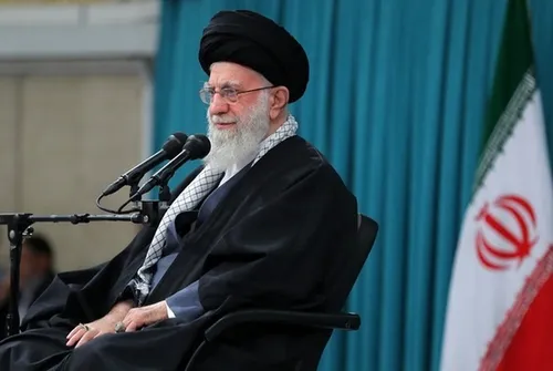رهبر انقلاب: همه باید در انتخابات شرکت کنند