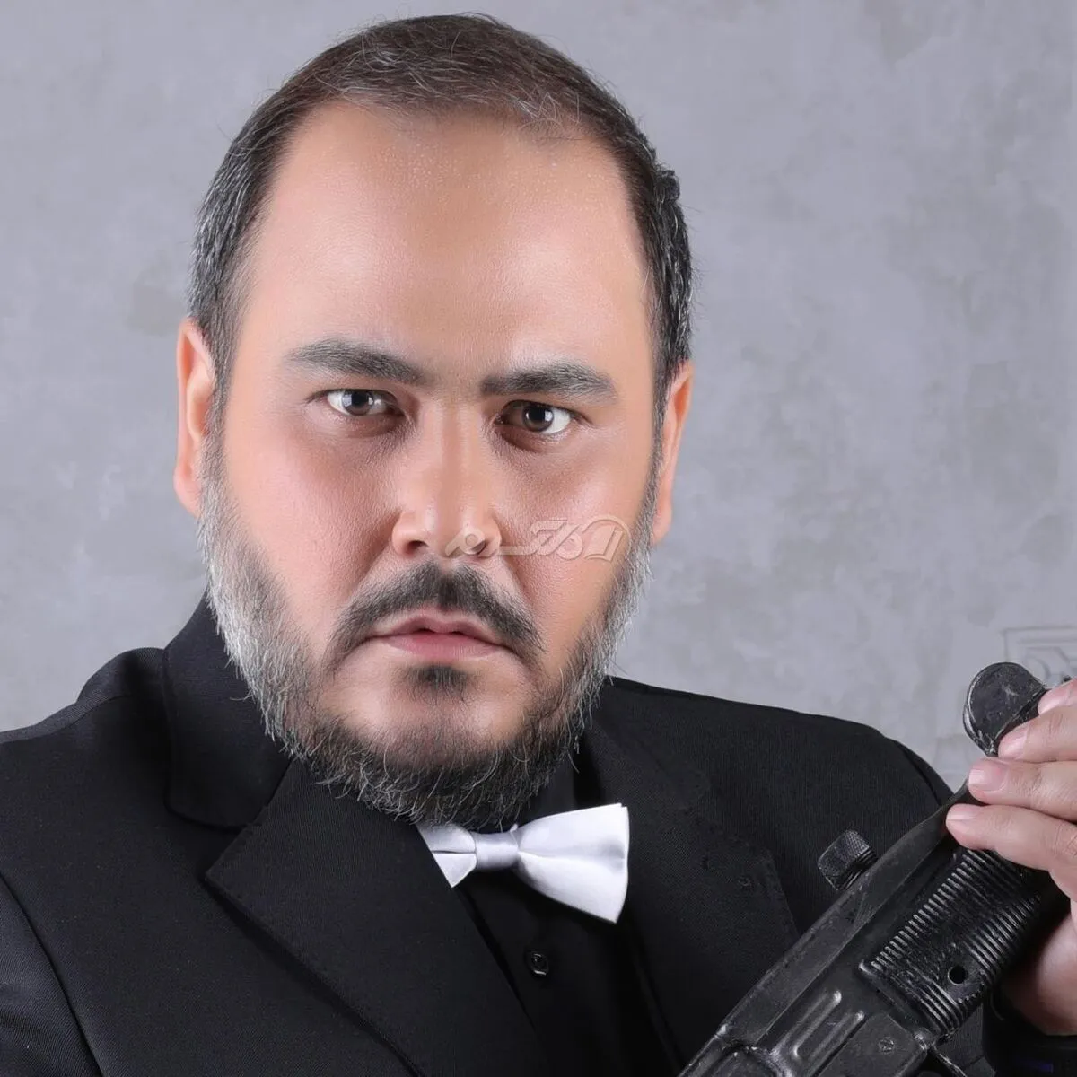 نوشته سنگ قبر رضا داوودنژاد