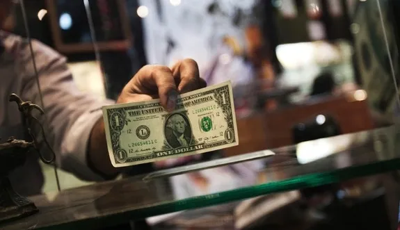 نرخ ارز، دلار، سکه، طلا و یورو شنبه هشتم بهمن ۱۴۰۱