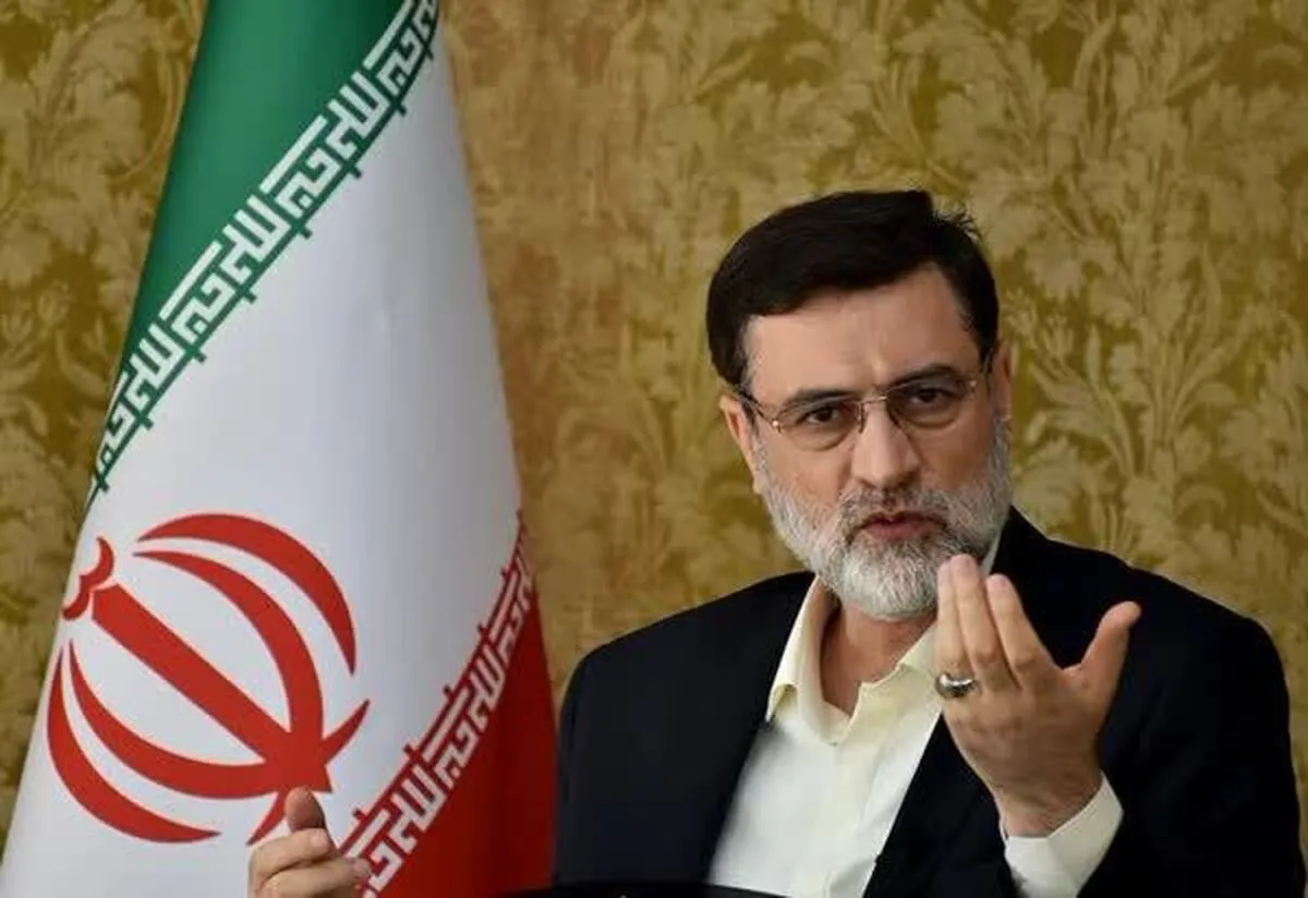قاضی زاده هاشمی از بنیاد شهید مرخصی گرفت