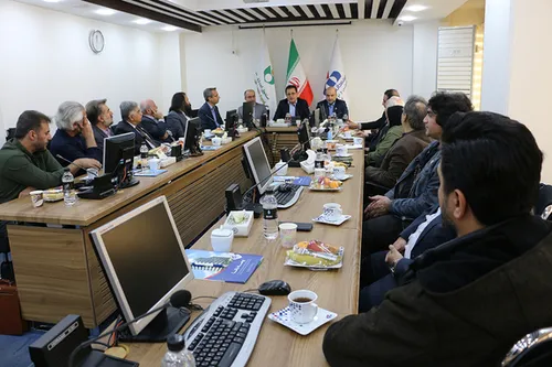 هنرمندان نقش ارزنده&zwnj;ای در افزایش ضریب نفوذ بیمه در كشور دارند