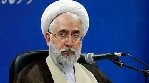 کسی از فضای مجازی محروم نمی&zwnj;شود