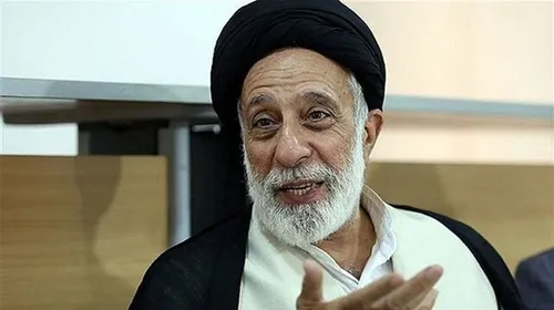 هادی خامنه&zwnj;ای رأی خود را به صندوق انداخت
