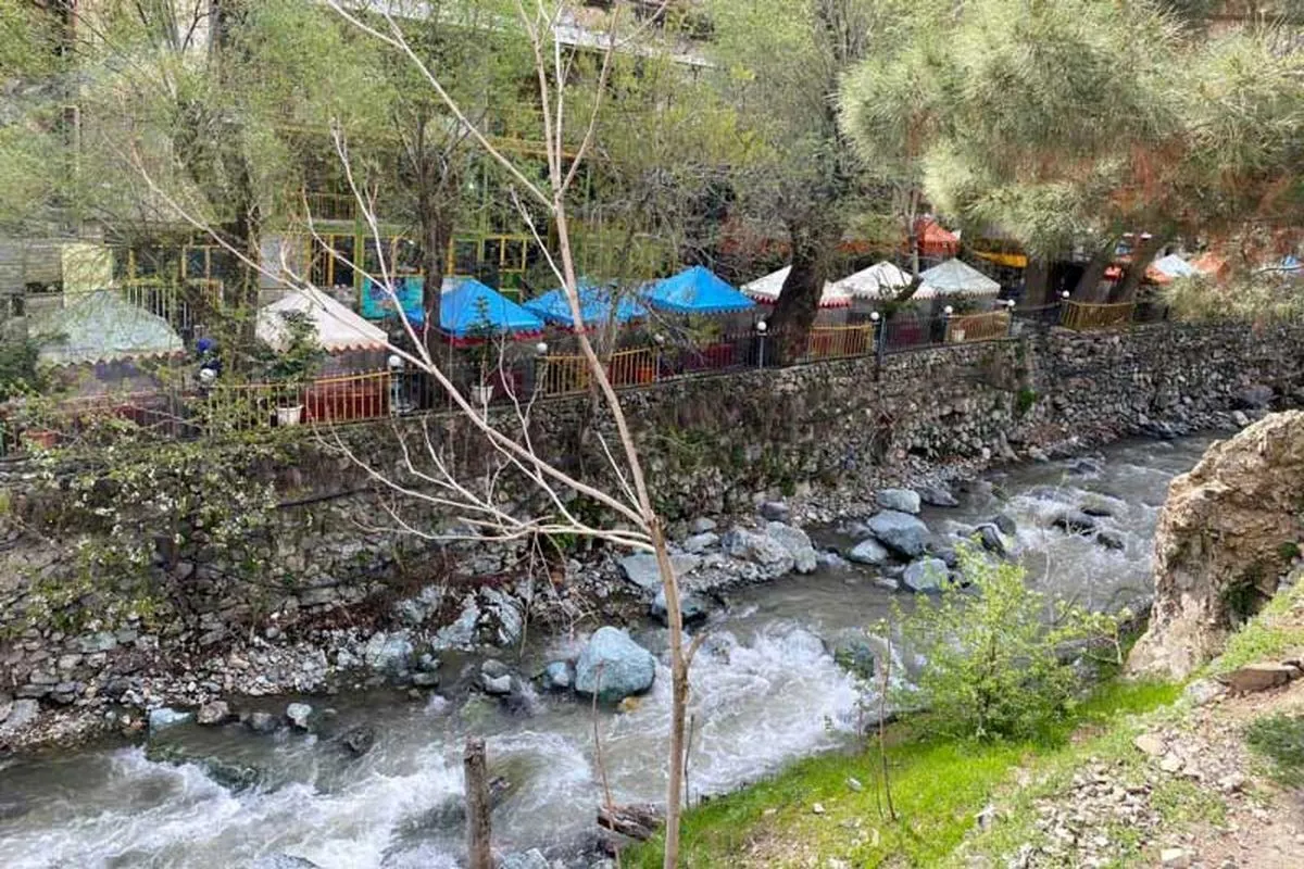 احداث نخستین پل تمام سنگی ایران در رود  دره فرحزاد 