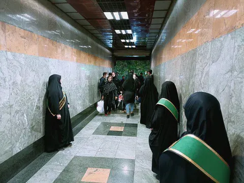 دعوت پیامکی برای همکاری مردم با طرح مقابله با بی‌حجابی! + عکس