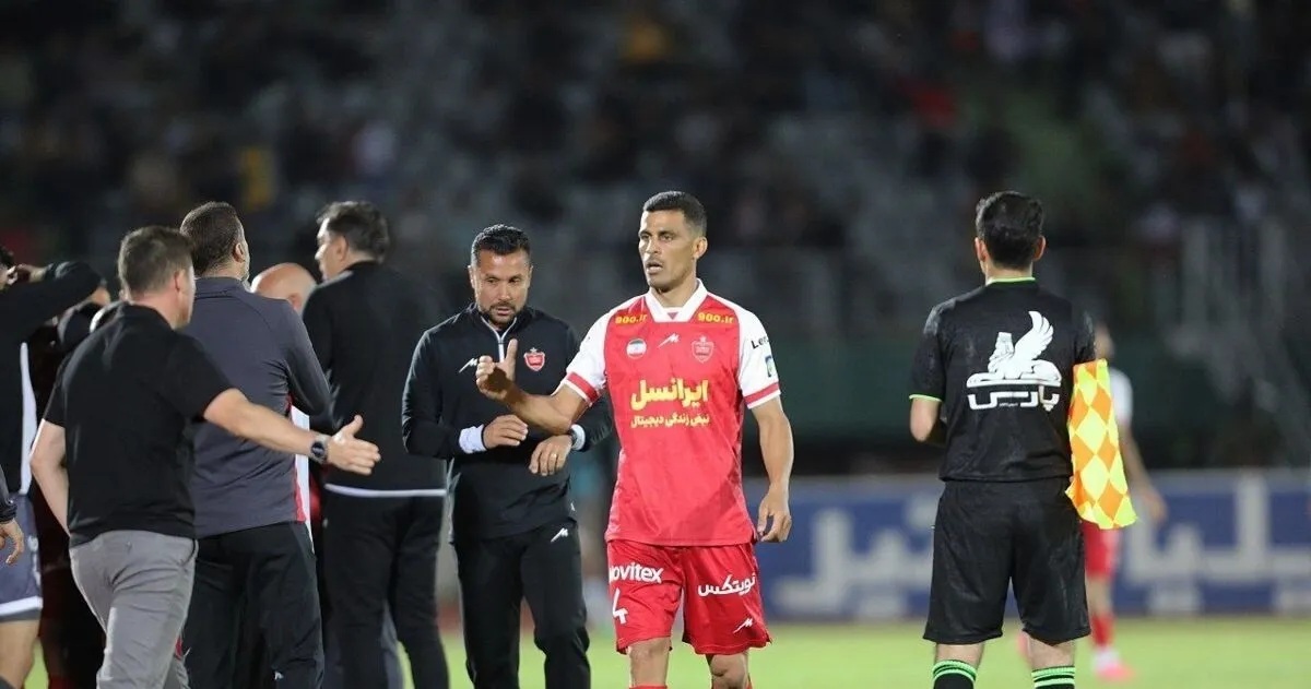 تور تراکتور برای جذب مدافع پرسپولیس