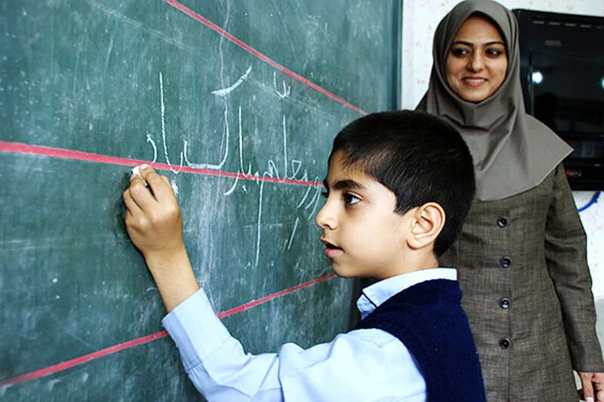 از خبر خوش برای معلمان بازنشسته چه می‌دانید؟